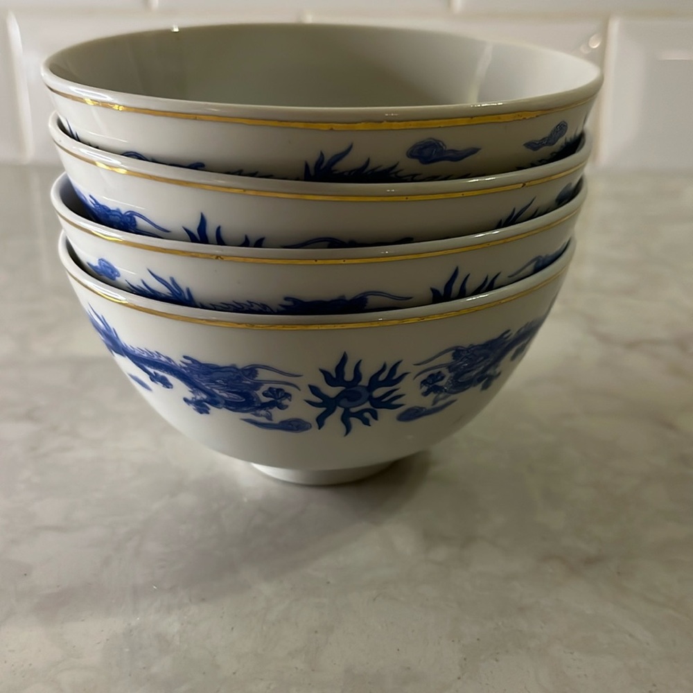 4 Vintage Darchung  Dragon Rice Bowls 1960s, porcelain, gold rim and trim